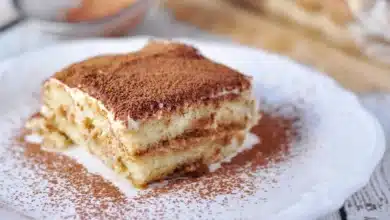 Kupta pratik tiramisu tatlısı tarifi, 15 dakikada labneli kahveli İtalyan kupta tiramisu sunumu